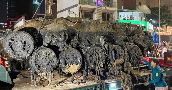 trục vớt xe tăng vùi lấp 51 năm