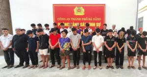 gây rối trật tự công cộng