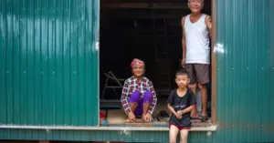 nhà phao