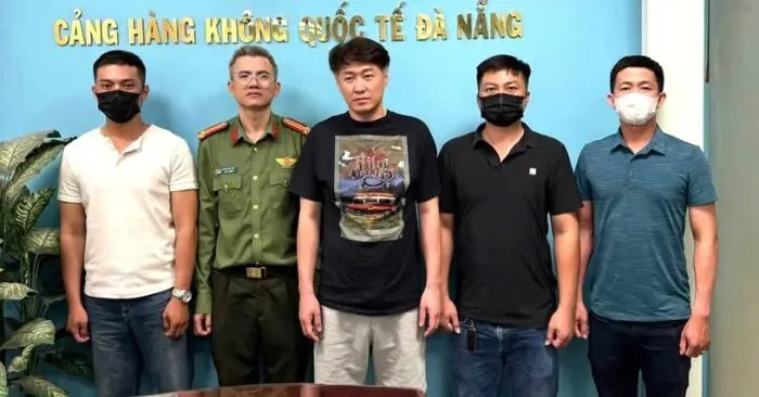 Truy nã đỏ Interpol