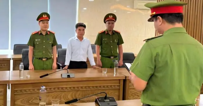 Sản xuất yến sào giả
