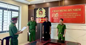 Bắt tạm giam Hoàng Trọng Tuân