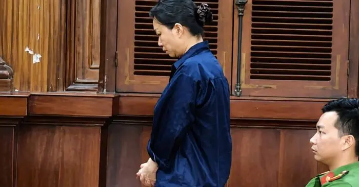 Kế toán trưởng tham ô