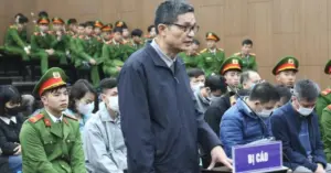 nhận hối lộ