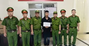 cướp tiệm vàng
