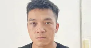 nổ súng