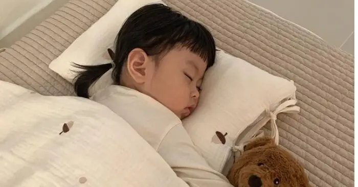 Sự khác biệt giữa trẻ có ngủ trưa và trẻ không ngủ trưa