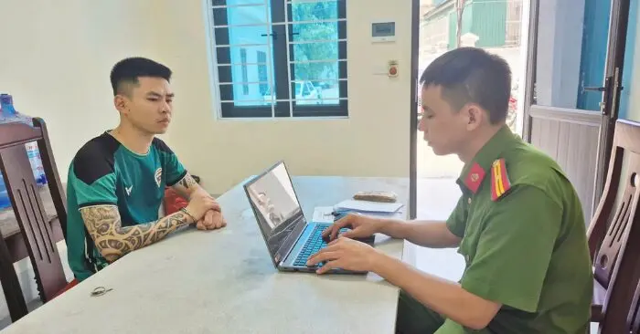 Bắt đối tượng giả vờ mua hàng rồi cướp dây chuyền tại Nghệ An