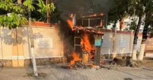 cây ATM bốc cháy