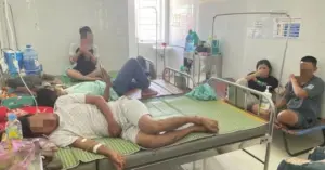 ngộ độc thực phẩm bánh mì