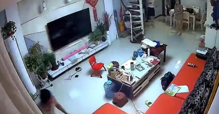 sạc dự phòng phát nổ