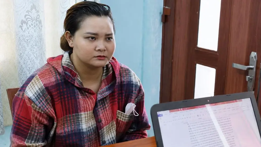 Công an An Giang khởi tố thêm một bị can trong vụ lừa bán "đồng đen" giả, nâng tổng số đối tượng bị xử lý lên 7.