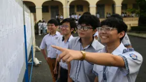 Lớp chuyên Vật lí của Trường THPT Chuyên Bắc Kạn chỉ tuyển được 4 học sinh trong 37 thí sinh đăng ký dự thi.