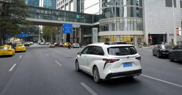 robotaxi Trung Quốc