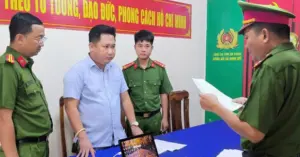 Lừa đảo chiếm đoạt tài sản