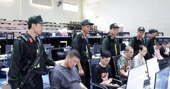 triệt phá trung tâm lừa đảo xuyên quốc gia