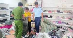 buôn bán hàng giả