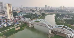 tuyến đê Hữu Cầu
