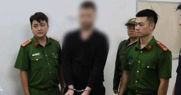 đập phá quán cà phê