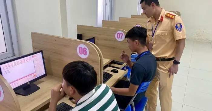 sát hạch lái xe
