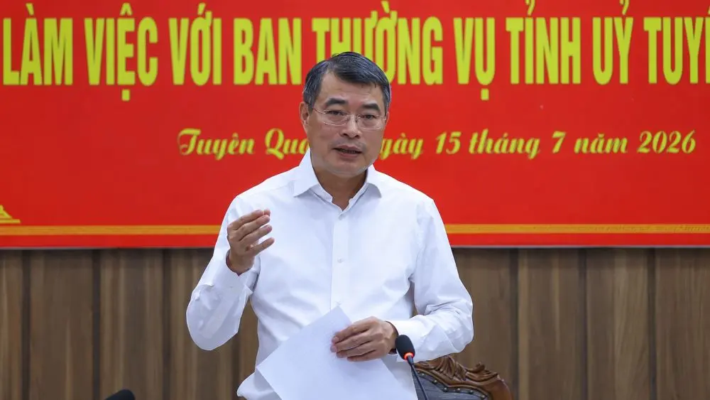 Thủ tướng nhận định vụ điểm thi ở Tuyên Quang đặc biệt nghiêm trọng, yêu cầu xử lý nghiêm sai phạm và bảo đảm công bằng kỳ thi.