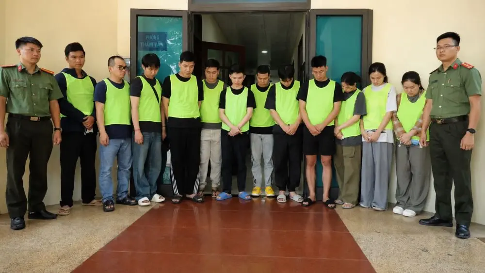 Triệt phá đường dây Fi88, KingGroup với hơn 30.000 thành viên, bắt giữ nhiều đối tượng điều hành đường dây đánh bạc xuyên quốc gia.