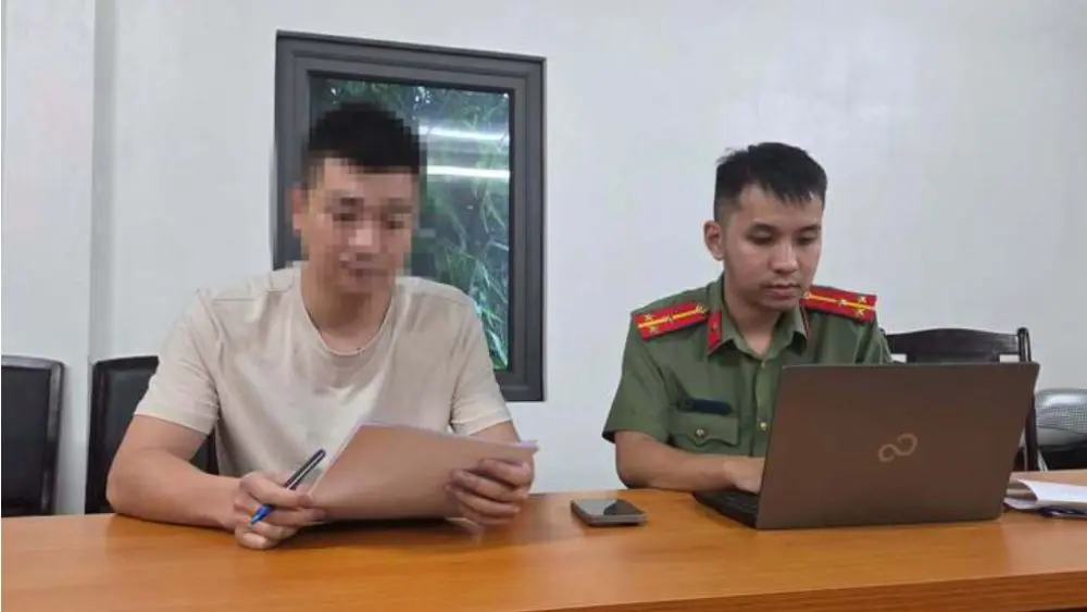 Một TikToker ở Thái Nguyên bị xử lý sau khi đăng tải thông tin sai sự thật về điểm thi môn Toán, gây ảnh hưởng dư luận.