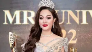 Khởi tố "bà trùm vương miện" Hoàng Thị Thanh Nga và 2 nữ giám đốc. Xem chân dung cùng thông tin mới nhất về vụ án.