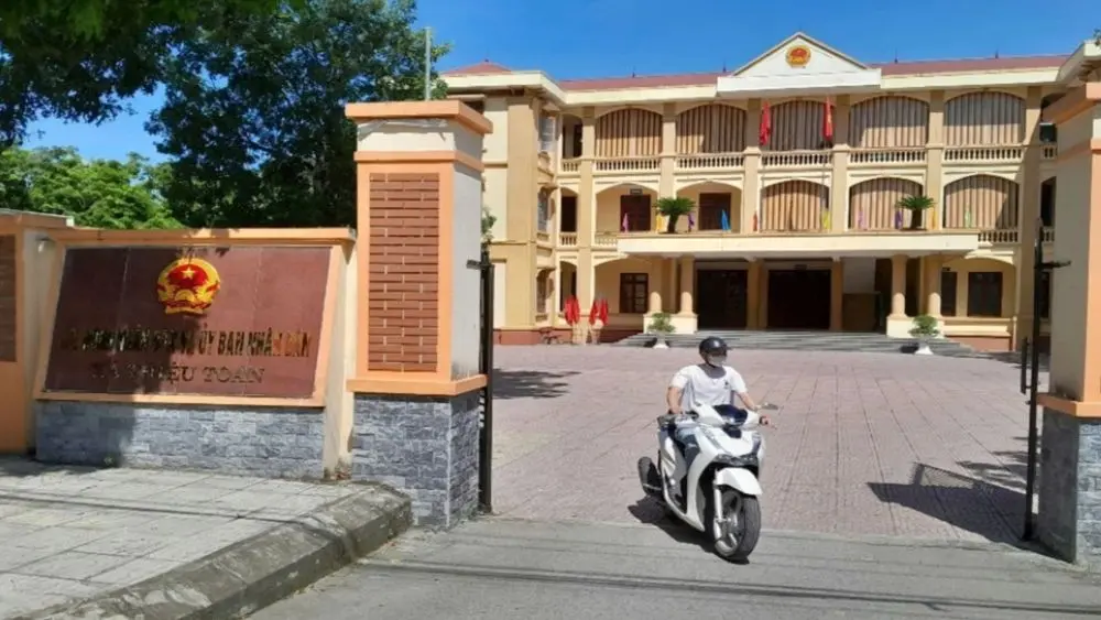 Chủ tịch xã ở Thanh Hóa bị khởi tố, bắt tạm giam vì liên quan đường dây cá độ bóng đá, vụ việc đang được cơ quan công an điều tra