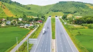 Quy hoạch 46 tuyến cao tốc đến năm 2050 mở rộng kết nối giao thông quốc gia, bổ sung nhiều tuyến mới và định hướng phát triển hạ tầng.