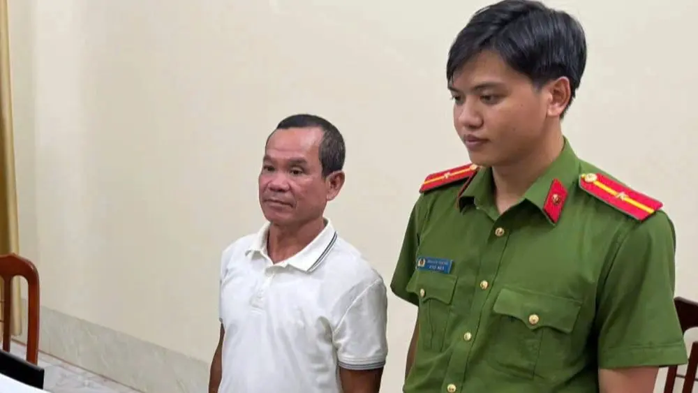 Nguyễn Ngọc Quốc bị khởi tố sau vụ xô xát khi uống rượu ở Hưng Yên. Tìm hiểu diễn biến và nguyên nhân vụ việc.