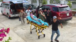 Vụ án ở Đắk Lắk: Bị cáo được đưa đến phiên tòa bằng xe cứu thương trong tình trạng phải nằm cáng. Cập nhật diễn biến mới nhất.