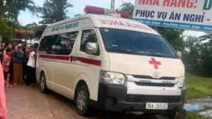 Hai anh em ruột ở Thanh Hóa tử vong do điện giật khi đi thả diều. Vụ việc đau lòng đang được cơ quan chức năng điều tra, làm rõ.