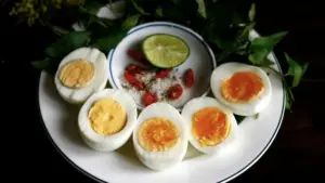 Những người nên ăn trứng thường xuyên để bổ sung protein chất lượng cao, hỗ trợ sức khỏe và duy trì thể trạng tốt.