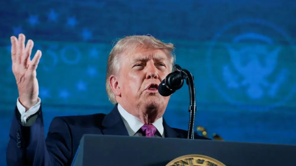 Tổng thống Trump chuẩn bị có bài phát biểu lịch sử nhân dịp Quốc khánh Mỹ, thu hút sự chú ý về thông điệp và ý nghĩa sự kiện.