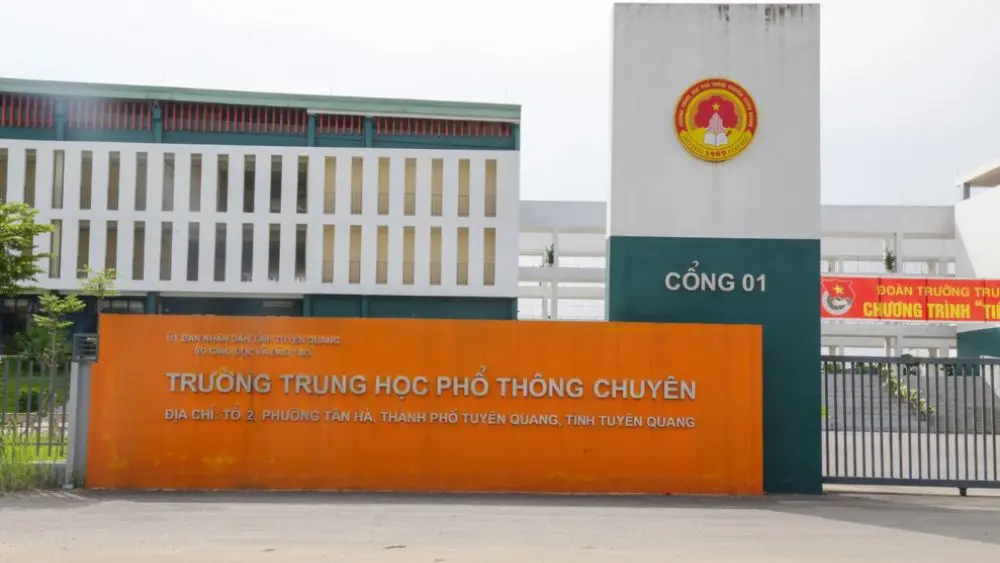 Vụ điểm toán cao bất thường ở Tuyên Quang khởi tố thêm 15 bị can, mở rộng điều tra sai phạm tại điểm thi THPT Chuyên.