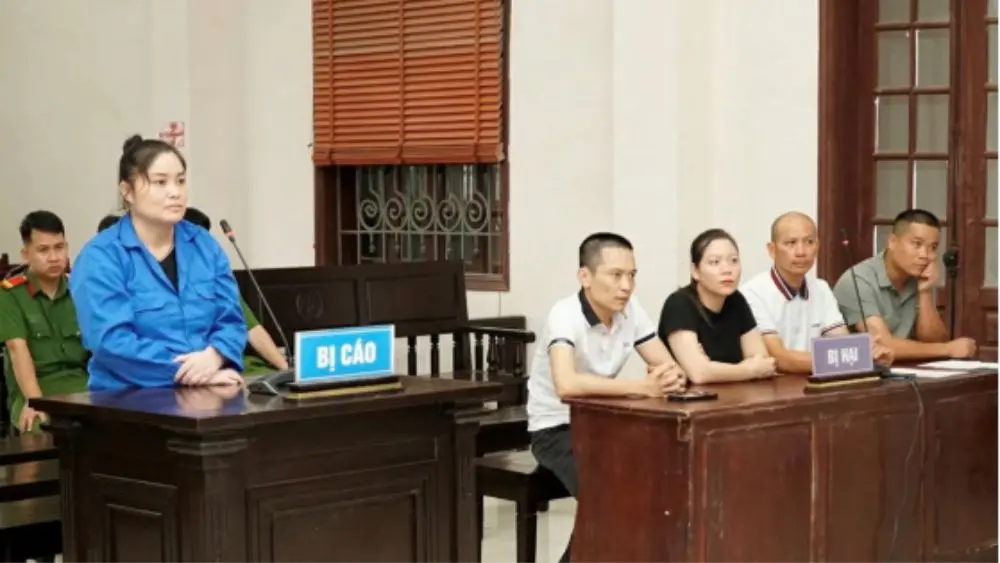 Nông Thị Chiêm bị tuyên tổng hình phạt 30 năm tù sau khi lừa đảo chiếm đoạt hơn 5,77 tỷ đồng dù đang chờ chấp hành án.