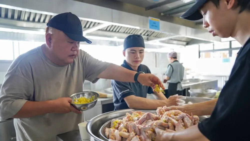 Đề xuất thống nhất quản lý an toàn thực phẩm, tăng kiểm soát bếp ăn tập thể và toàn bộ chuỗi cung ứng để nâng cao hiệu quả quản lý.
