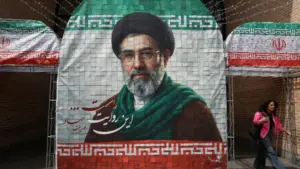 Mỹ áp lệnh cấm vận mới và đưa ra yêu cầu với Iran về eo biển Hormuz, làm gia tăng căng thẳng giữa hai bên