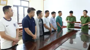 Trưởng phòng tại Thái Nguyên bị bắt để điều tra liên quan đường dây tổ chức đánh bạc, đánh bạc có giao dịch hơn 900 tỉ đồng.