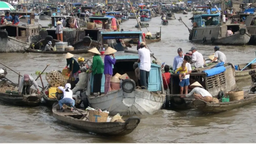 Lập đề án bảo tồn di sản sông chợ nổi lớn nhất miền Tây nhằm gìn giữ giá trị văn hóa, phát triển du lịch bền vững. Khám phá chi tiết.