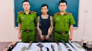 Thu Hằng bị bắt vì hành vi mua bán ma túy, lực lượng công an thu giữ nhiều tang vật. Xem diễn biến chi tiết vụ án.