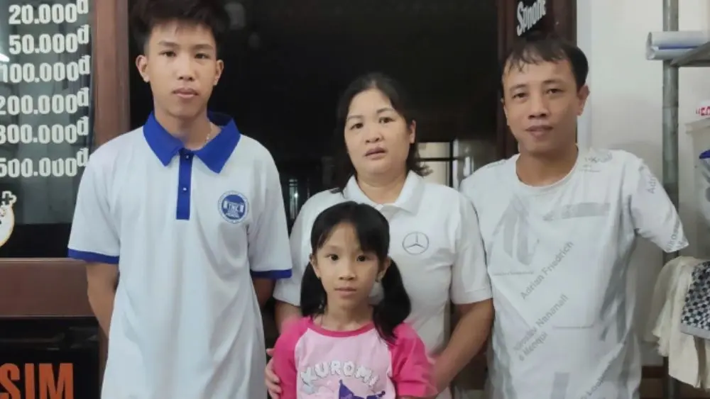 Lấy chồng 17 năm không một cái ôm, người phụ nữ ở Thái Nguyên vẫn hạnh phúc nhờ sự thấu hiểu, đồng hành và tình yêu gia đình.