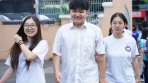 Điểm chuẩn ngành sư phạm năm 2026 tiếp tục ở mức cao, nhiều ngành vượt 28 điểm. Tìm hiểu 4 yếu tố tạo sức hút với thí sinh.