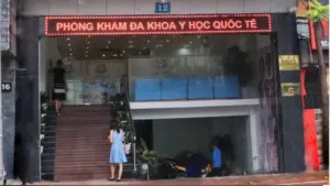 Phòng khám Kim Mã bị xử phạt 131 triệu đồng, tước giấy phép hoạt động 6 tháng do nhiều vi phạm.