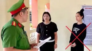 Công an Lai Châu bắt tạm giam Dương Phương Thảo, bị xác định là mắt xích trong đường dây lừa đảo xuyên quốc gia, chiếm đoạt gần 10 tỷ đồng.