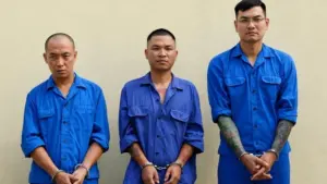 Giang hồ mạng và cơ chế biến tai tiếng thành lợi ích được các đại biểu Quốc hội phân tích, đề xuất giải pháp quản lý chặt chẽ hơn.
