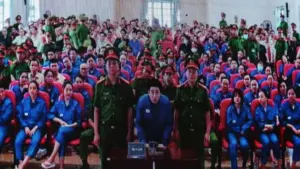 Ca sĩ Chi Dân và anh trai bị cáo buộc rủ nhóm bạn sử dụng ma túy, góp tiền mua ma túy theo cáo trạng tại chuyên án VN10.