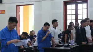 Các bị cáo tại phiên tòa.