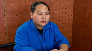 Người phụ nữ giả danh công an nhận tiền hứa chạy án rồi chiếm đoạt tài sản. Vụ việc được cơ quan chức năng điều tra, xử lý.